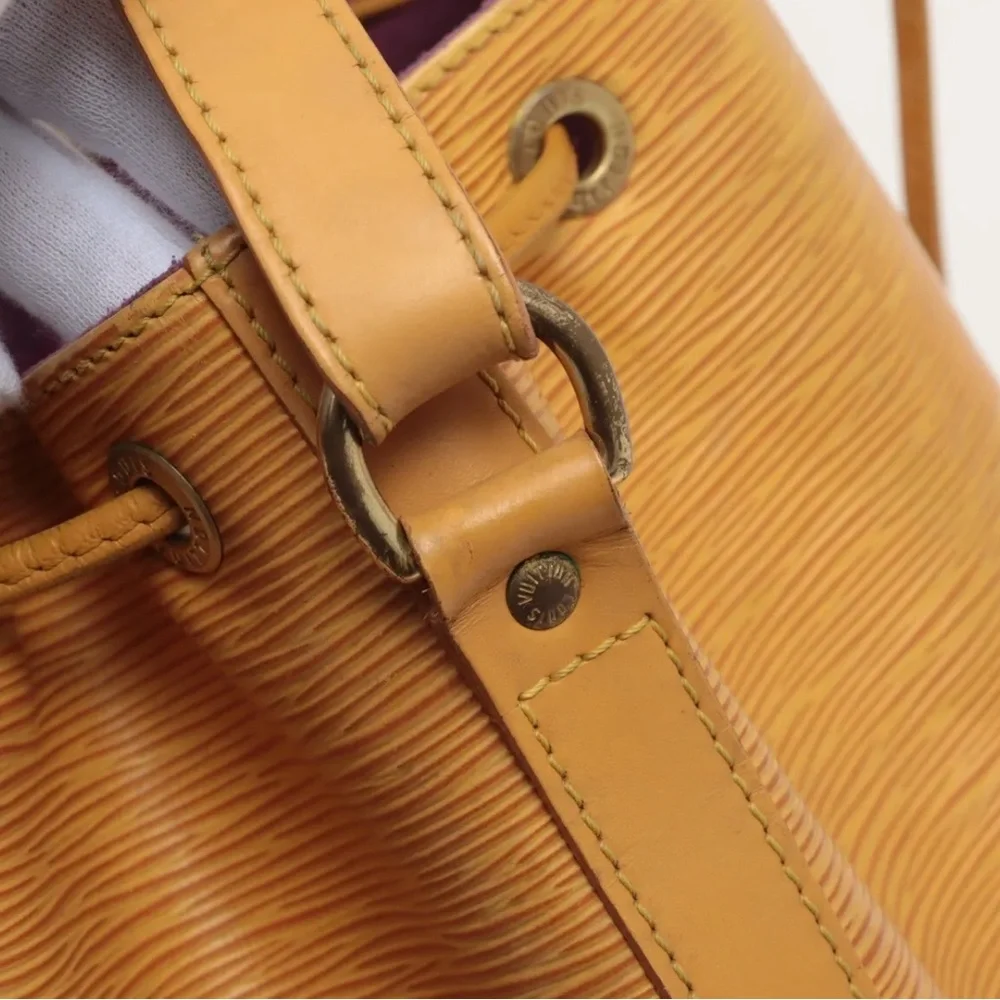 Louis Vuitton Petit Noe Epi Tassili Yellow Shoulder Bucket Bag M44109 - Picture 9 of 12